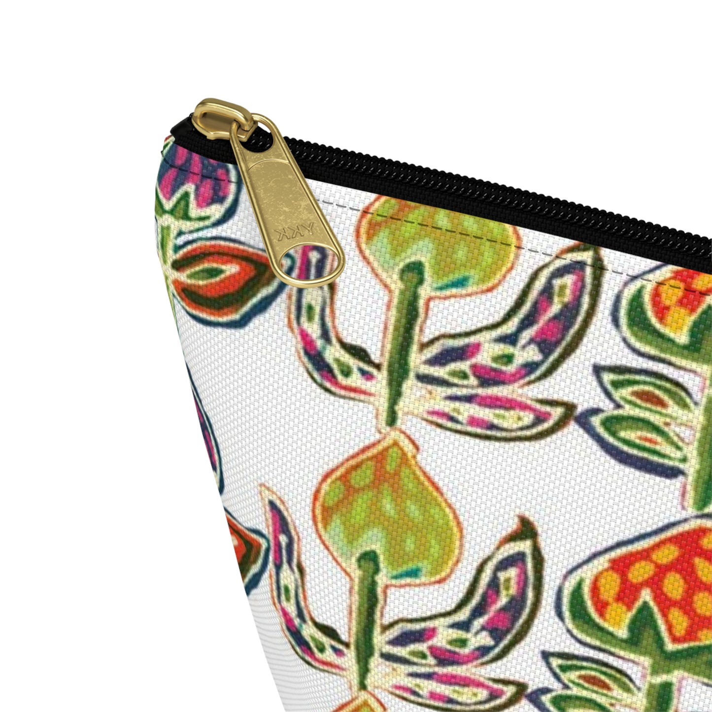“Artful Carry: Brigg Evans Serti-Batik Pouches & Clutches” - Tulips