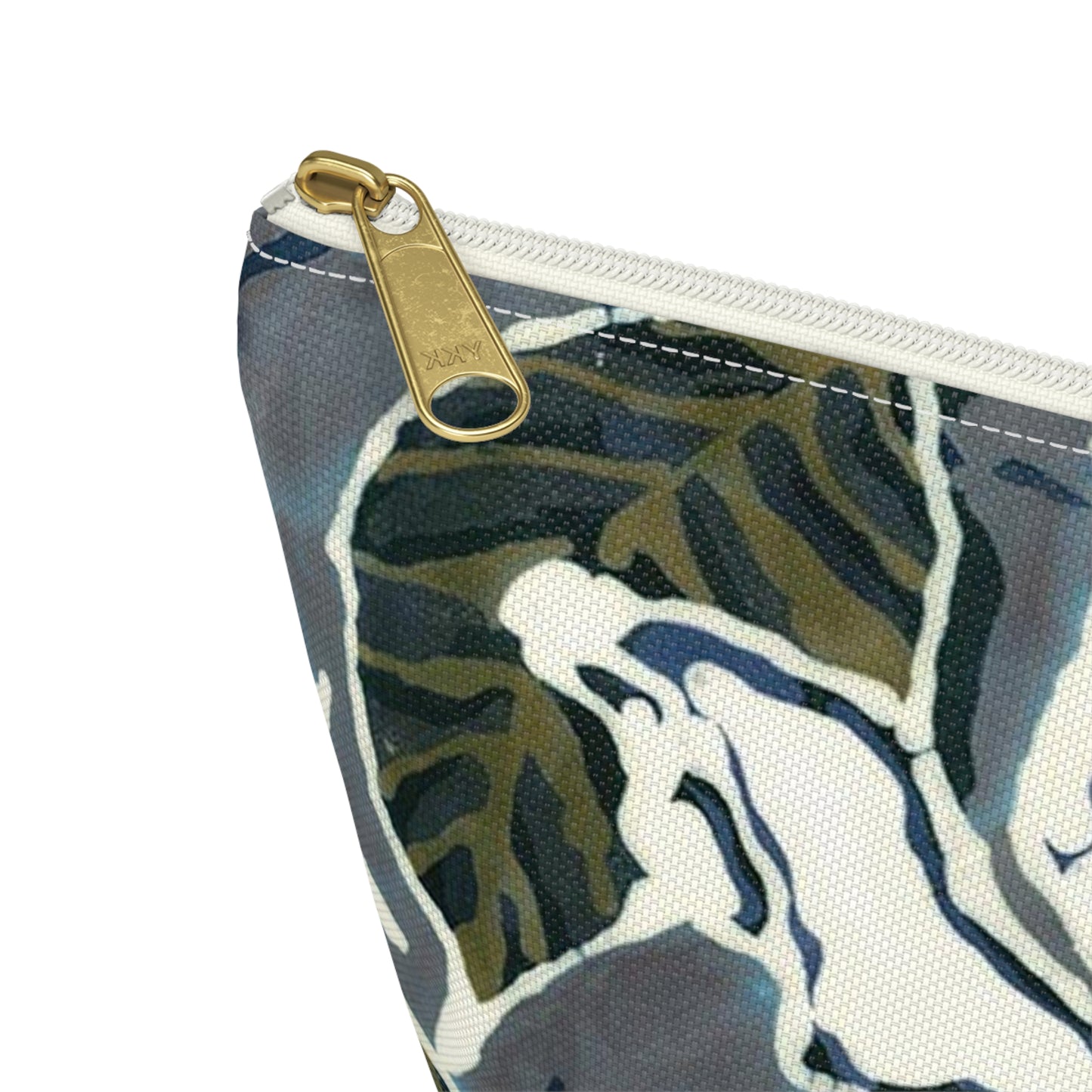 Brigg Evans Batik Magnolia - Accessory Pouch w T-bottom