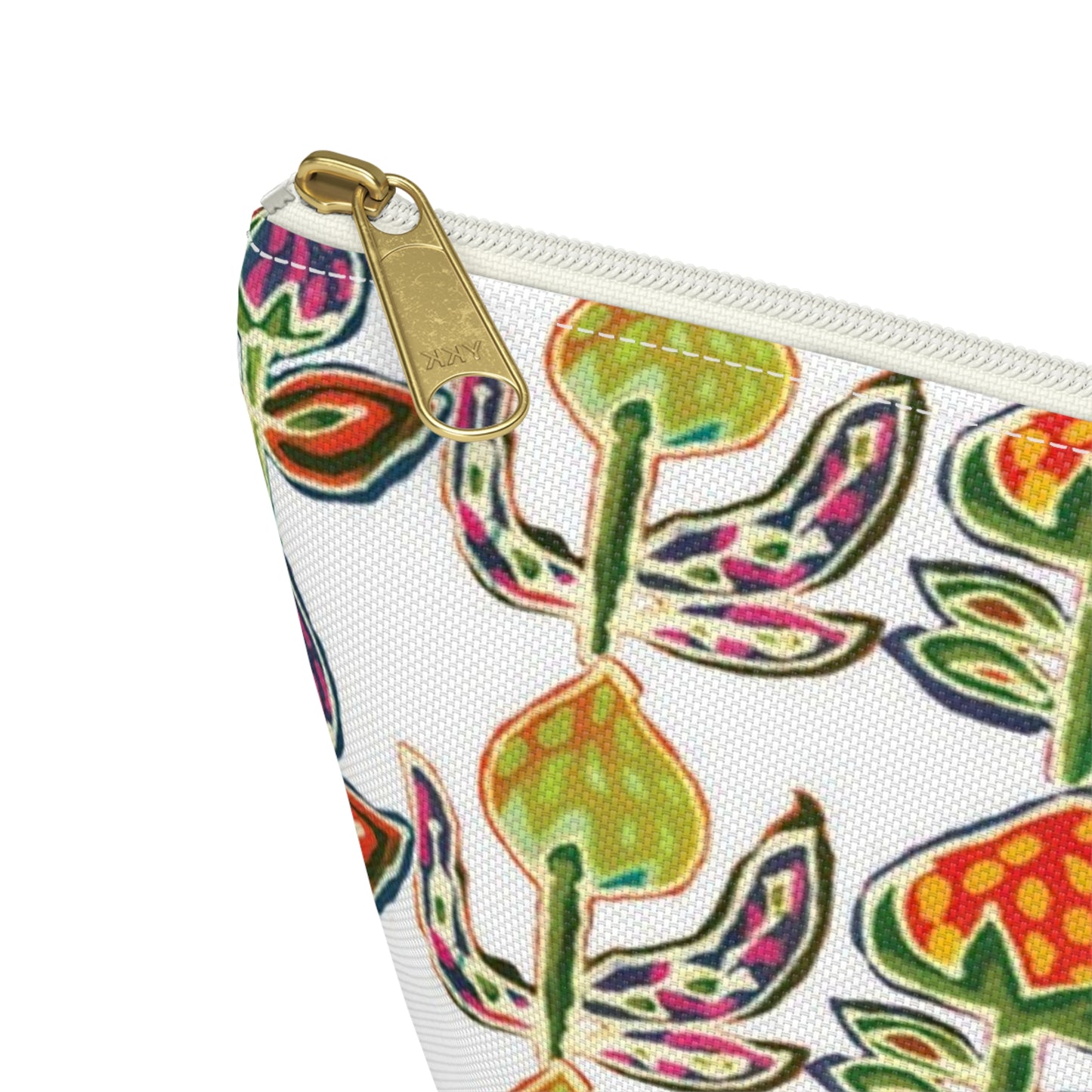 “Artful Carry: Brigg Evans Serti-Batik Pouches & Clutches” - Tulips