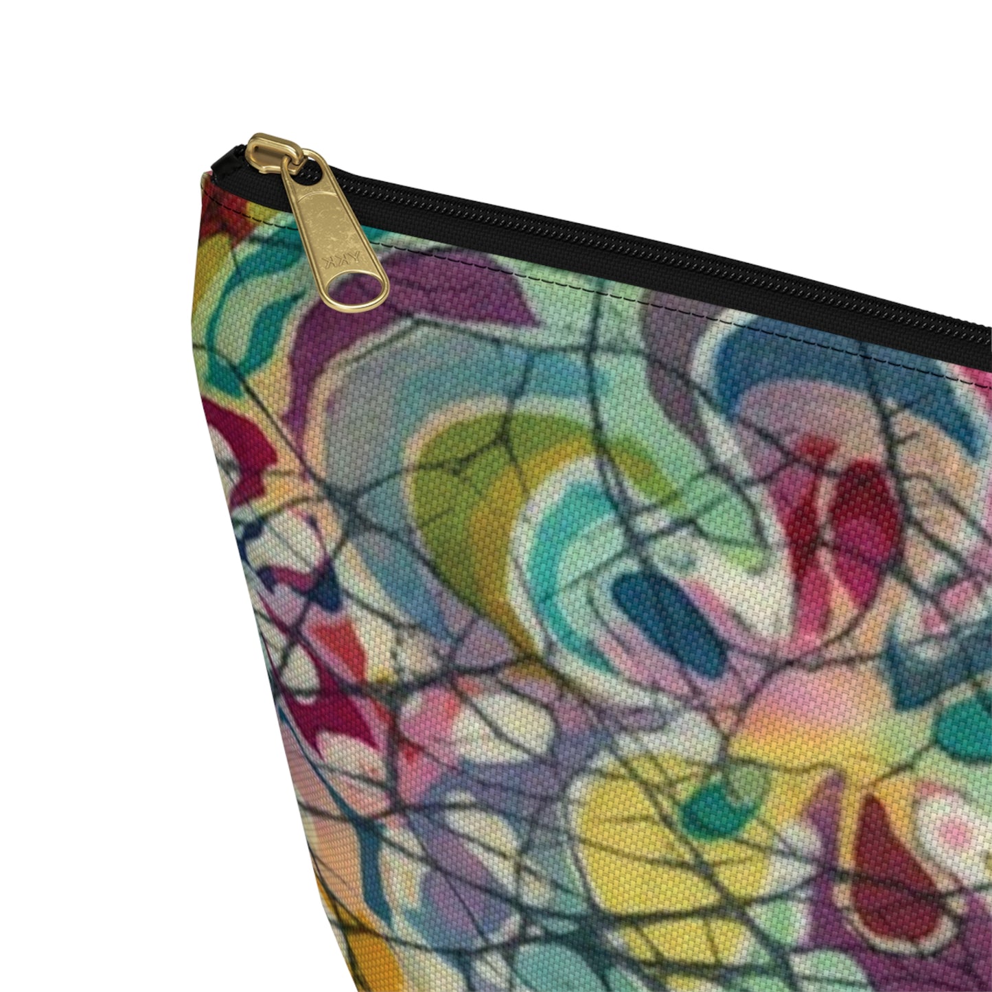 “Artful Carry: Brigg Evans Serti-Batik Pouches & Clutches” - Kaleidoscope