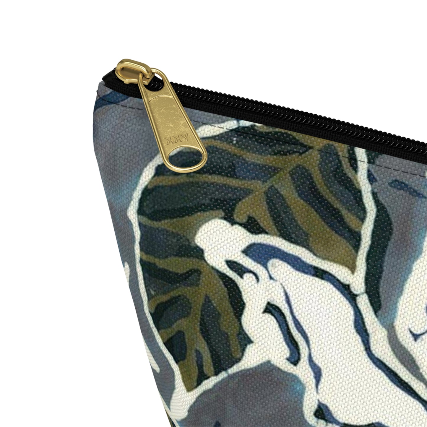 Brigg Evans Batik Magnolia - Accessory Pouch w T-bottom