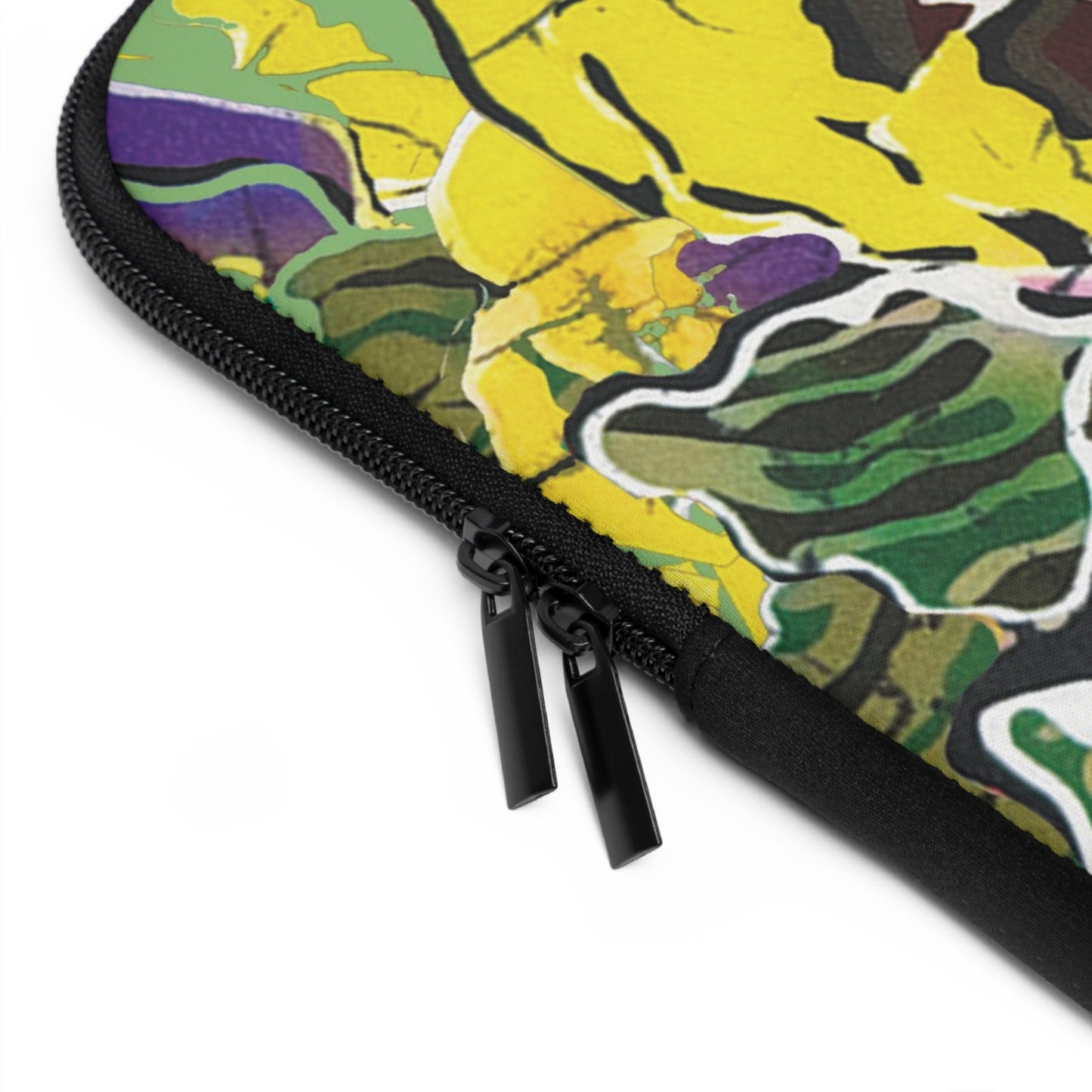 "Art Meets Tech: 13 inch " Serti Batik Laptop Sleeve" - Pansy