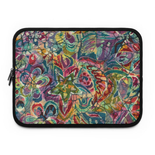 "Art Meets Tech: 13 inch " Serti Batik Laptop Sleeve" - Kaleidoscope